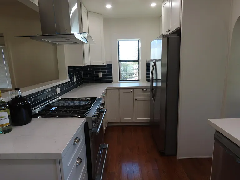 277 N Kellner Ave #NA — Photo 6