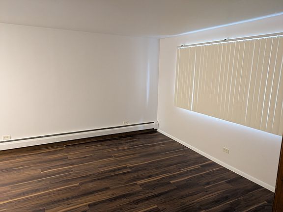 3rd image of 7 N 4th Ave APT 2A