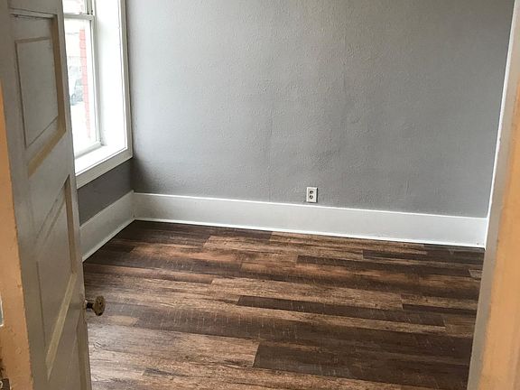 5th image of 456 Leonard St NW #2