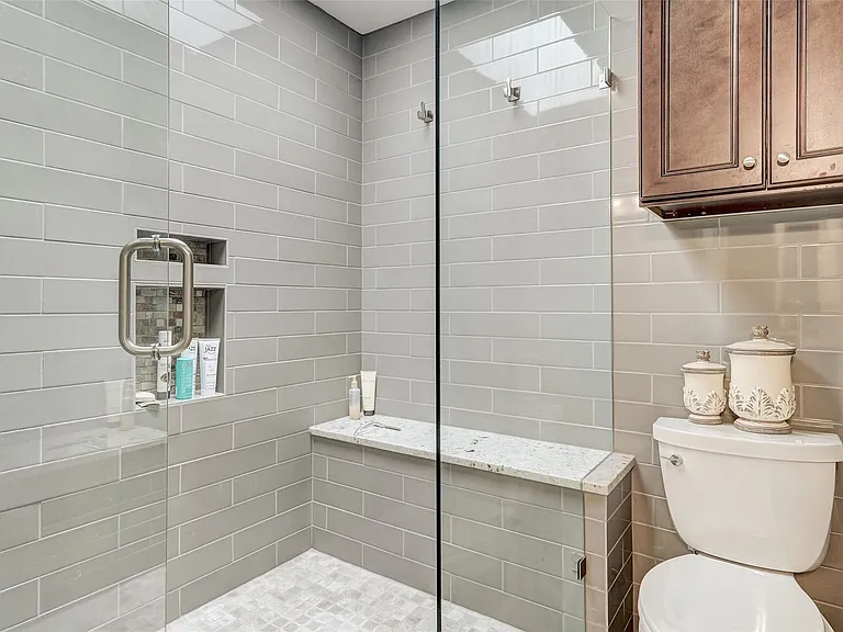 101 W Eagle Dr #101 — Photo 22