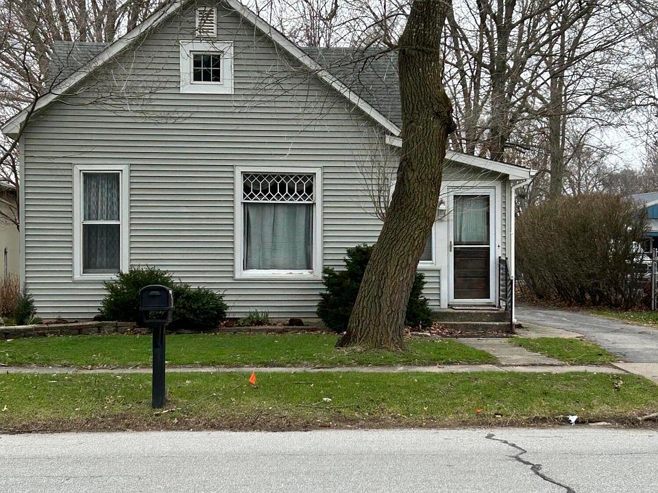 1st image of 708 S Main St
