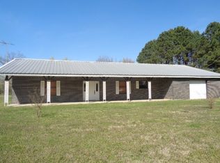 88 County Road 4104, New Boston, TX 75570