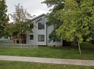 1710 Texas St APT 2, Bellingham, WA 98229