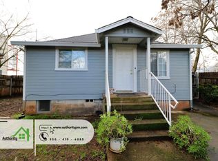 2037 Pine St, Redding, CA 96001