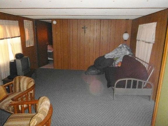 5th image of 63 Saint Charles Loop S