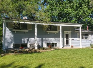 132 Boulder Hill Pass, Montgomery, IL 60538