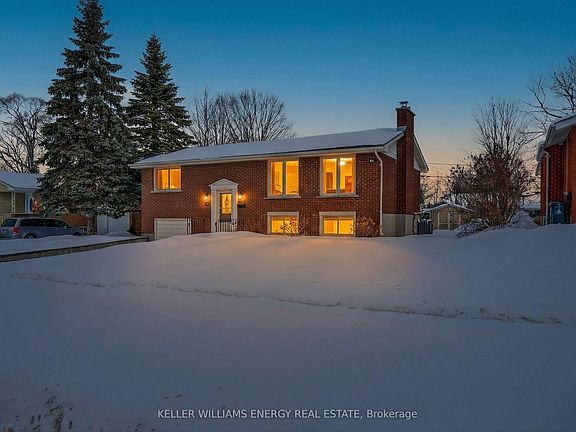 2nd image of 414 Knightsbridge Rd