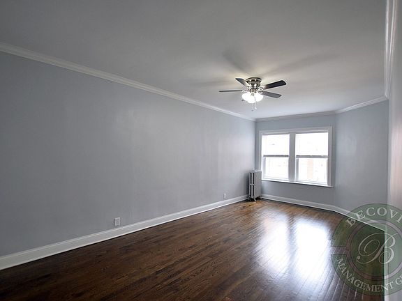 3rd image of 6100 N Winthrop Ave #6114-2N