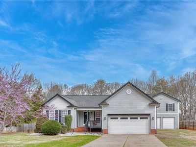 15 Chickadee Dr, Pelzer, SC, 29669