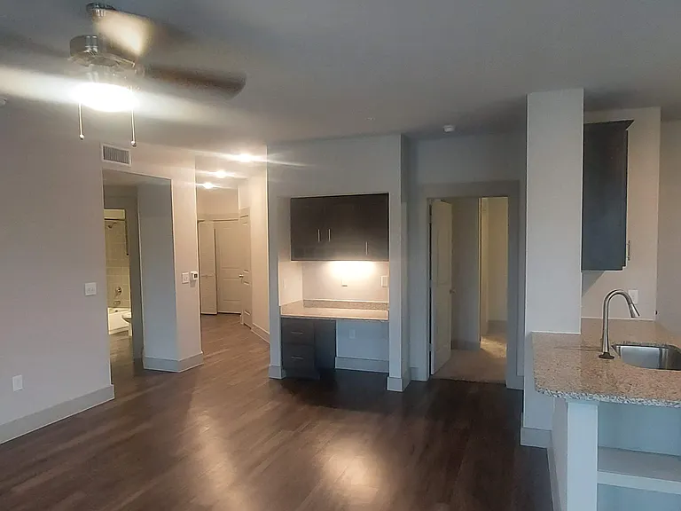 Catalon at Lago Mar I & II — Photo 118