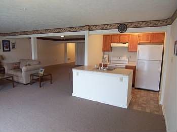 5th image of 1108 Arrowhead Dr