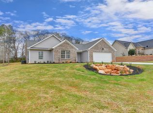 1210 Bridge Crest Dr, Winder, GA 30680
