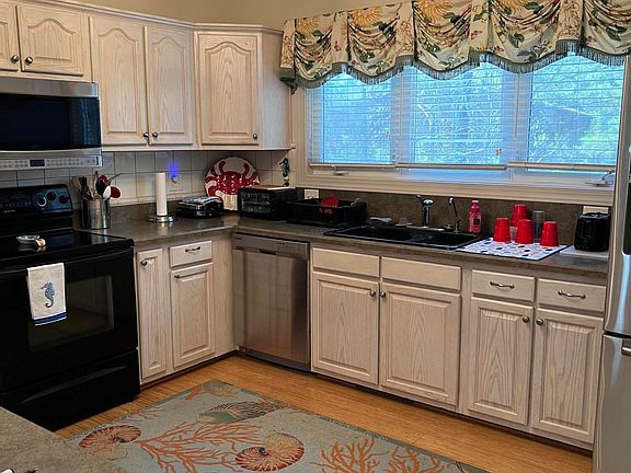 3rd image of 3714 Kenzie Court #24