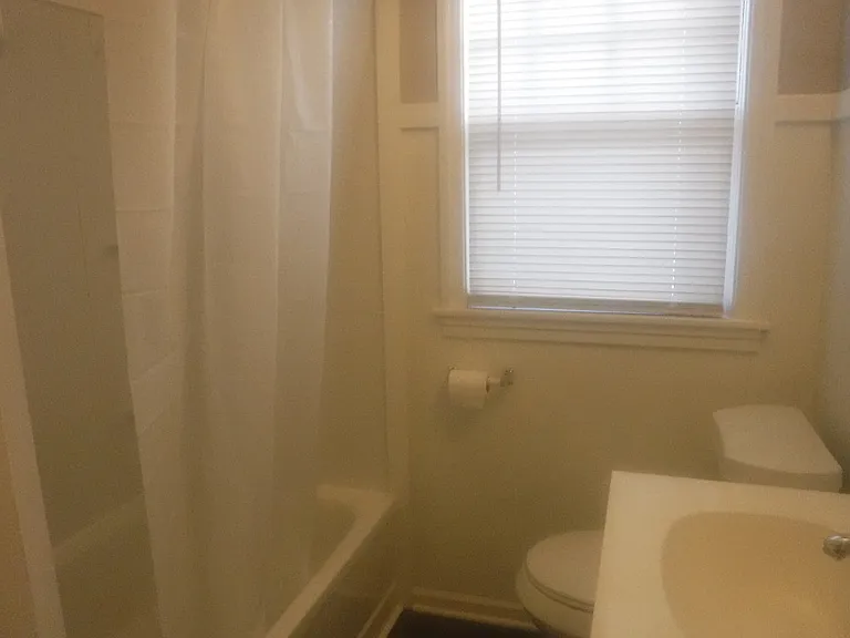 1225 S Harlan Ave — Photo 8