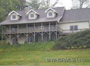 81 Deer Glade Ln, Waynesville, NC 28786