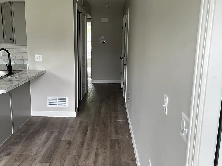 603 W Main St — Photo 6
