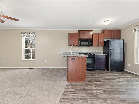 5th image of 1000 Garfield Ave Lot 44