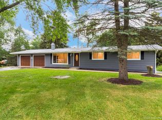 39238 92nd Pl, Twin Lakes, WI 53181