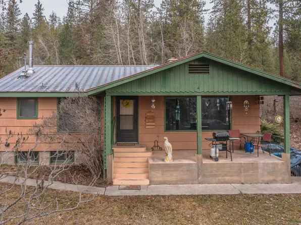 2383 Burnt Valley Rd #B, Chewelah, WA 99109