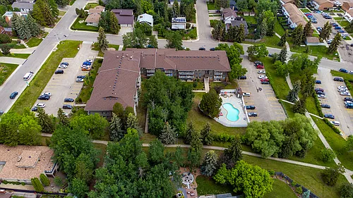5045 Whitemud Rd NW Photo 1