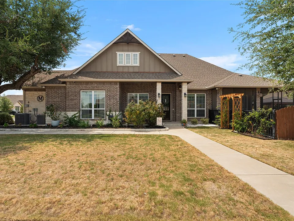 1400 Horizon View Dr
