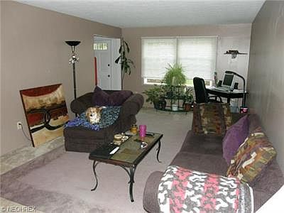 4th image of 24600 Clareshire Dr #4-D