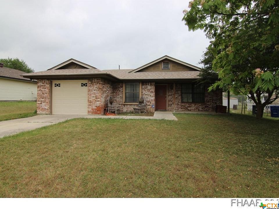 1st image of 233 Blanket Dr