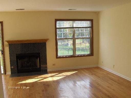 4th image of 2953 Heatherwood Dr #19156