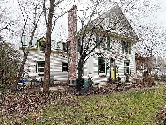 2nd image of 3415 Blackburn Rd NW