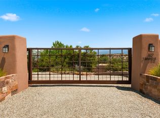 327 Tano Rd, Santa Fe, NM 87506