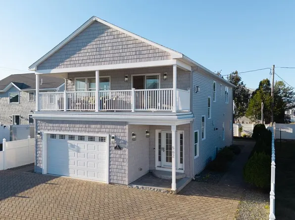 562 Nashua Street, Seabrook, NH 03874