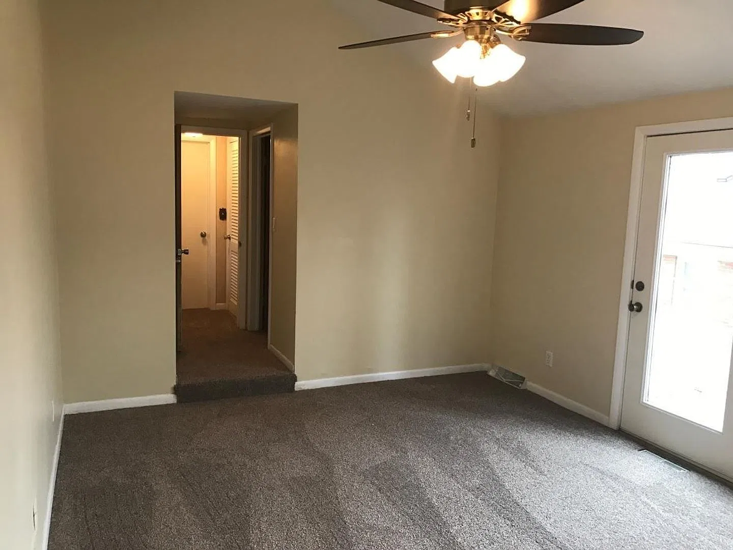 Spacious Rock Island Home with Family Room and Garage! — Photo 4
