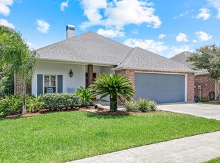 118 Gateway Dr, Lafayette, LA 70506