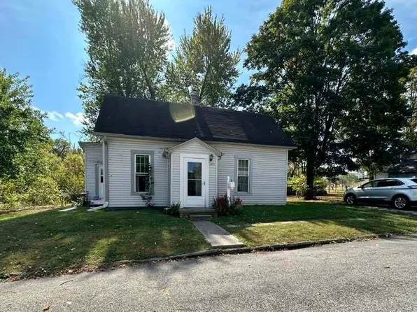 505 E Mulberry St, Salem, IN 47167
