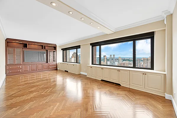 Sold by Douglas Elliman | media 2