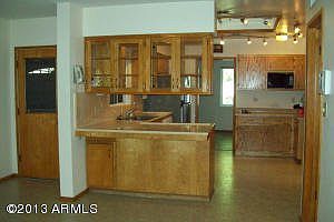 2nd image of 2207 W Coolbrook Ave
