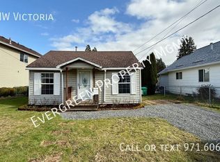 856 NW Victoria Ave, Gresham, OR 97030
