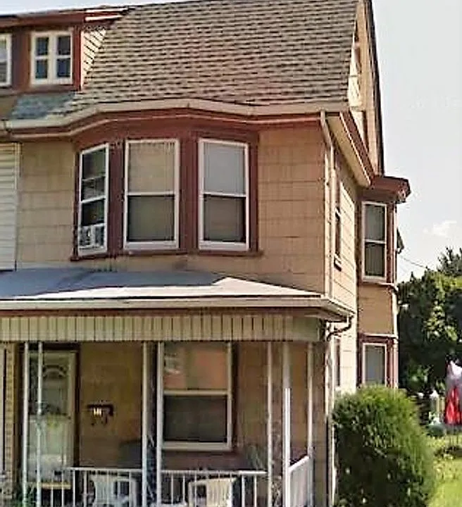 146 S 5th Ave