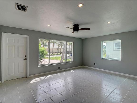 4th image of 11561 Chapman Ave