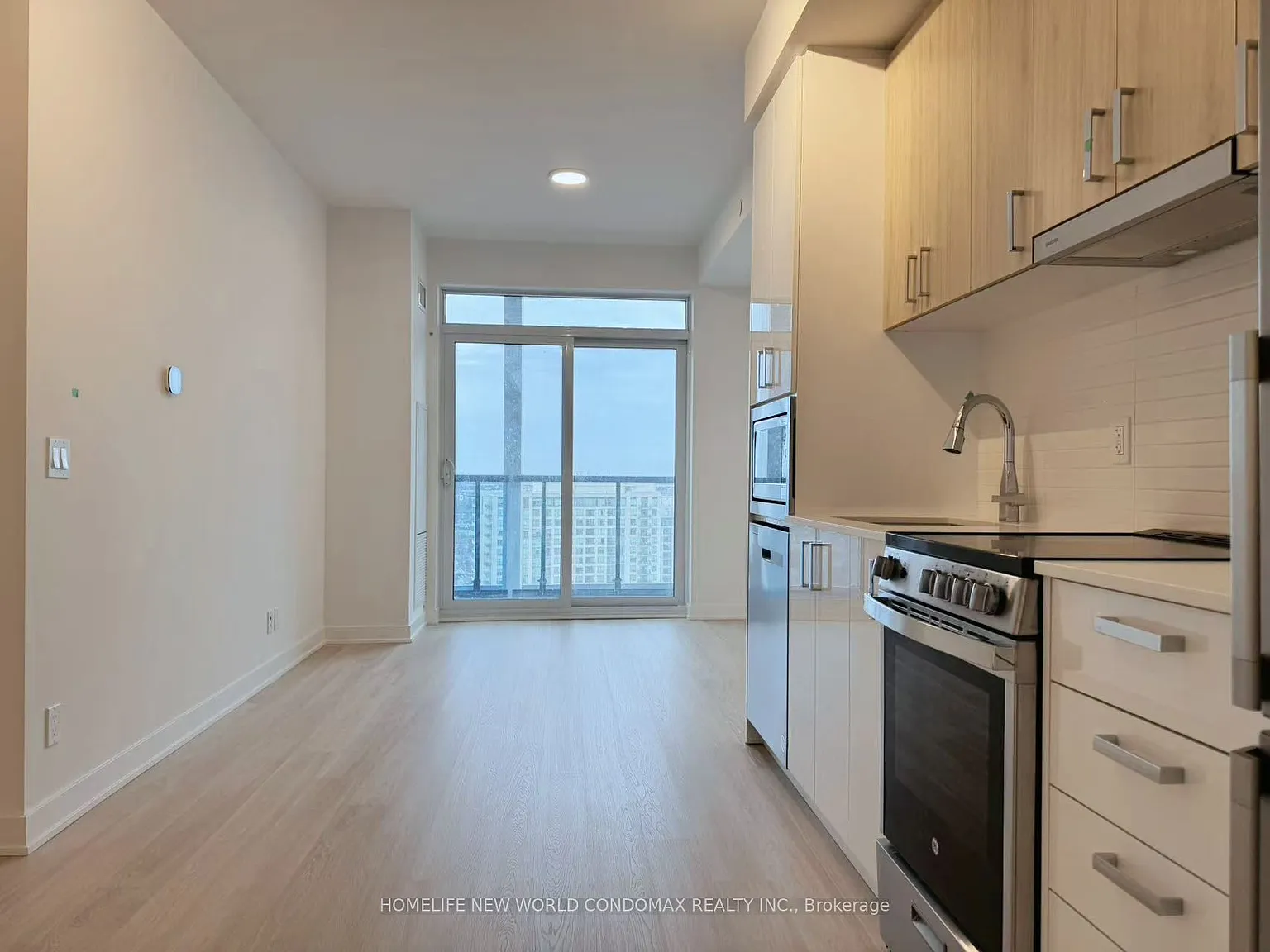 2 bed, $2,200 — Photo 3