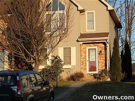 1st image of 849 Greenbriar Ln