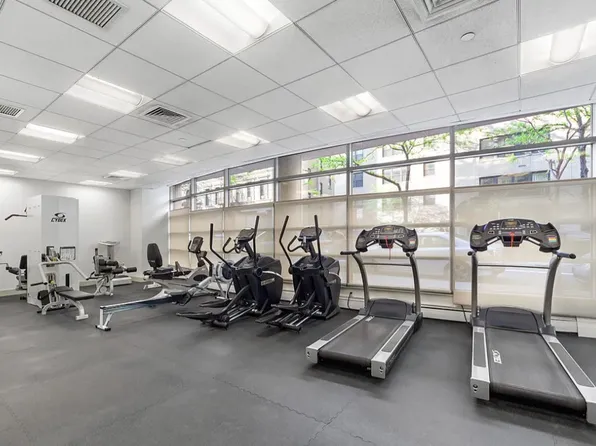 242 East 25th Street image 9 of 10