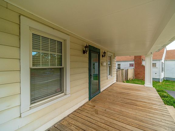 5th image of 469 Columbian Ave
