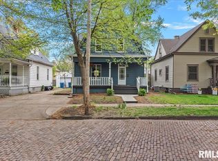 820 S English Ave, Springfield, IL 62704