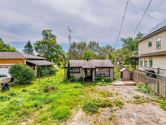 2nd image of 51 Range Rd
