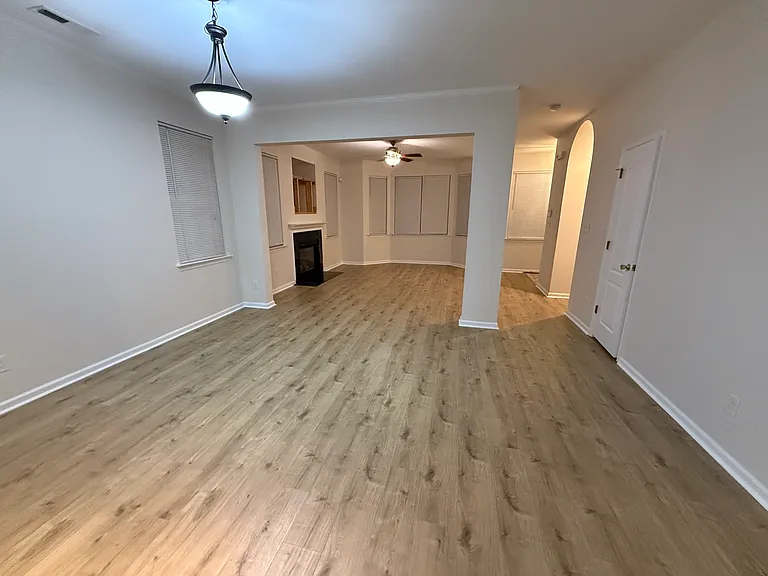 3748 Cainhoy Ln — Photo 8