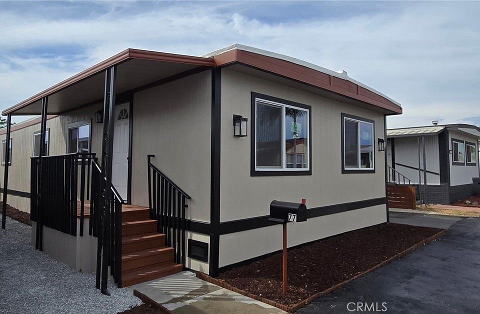 1st image of 9080 Bloomfield Ave #77