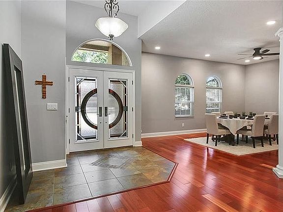 3rd image of 9625 Norchester Cir