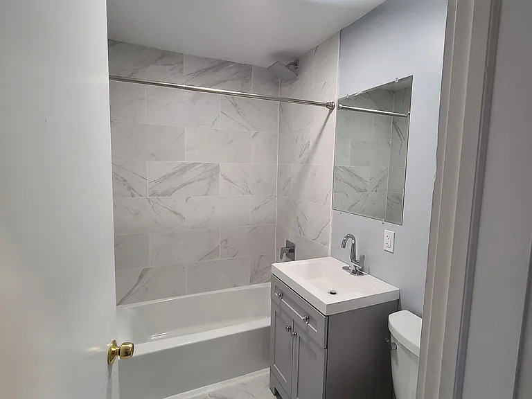 28 Bradford St #A — Photo 6