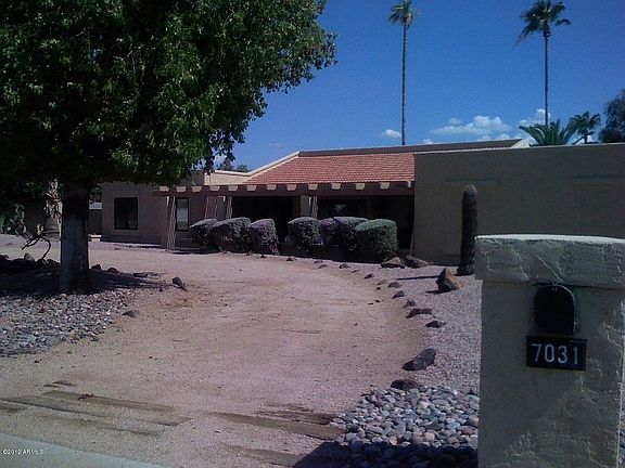 Old photo pre-remodel 